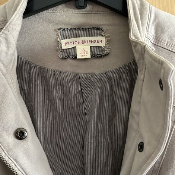 Peyton Jensen Coat - Picture 2 of 4